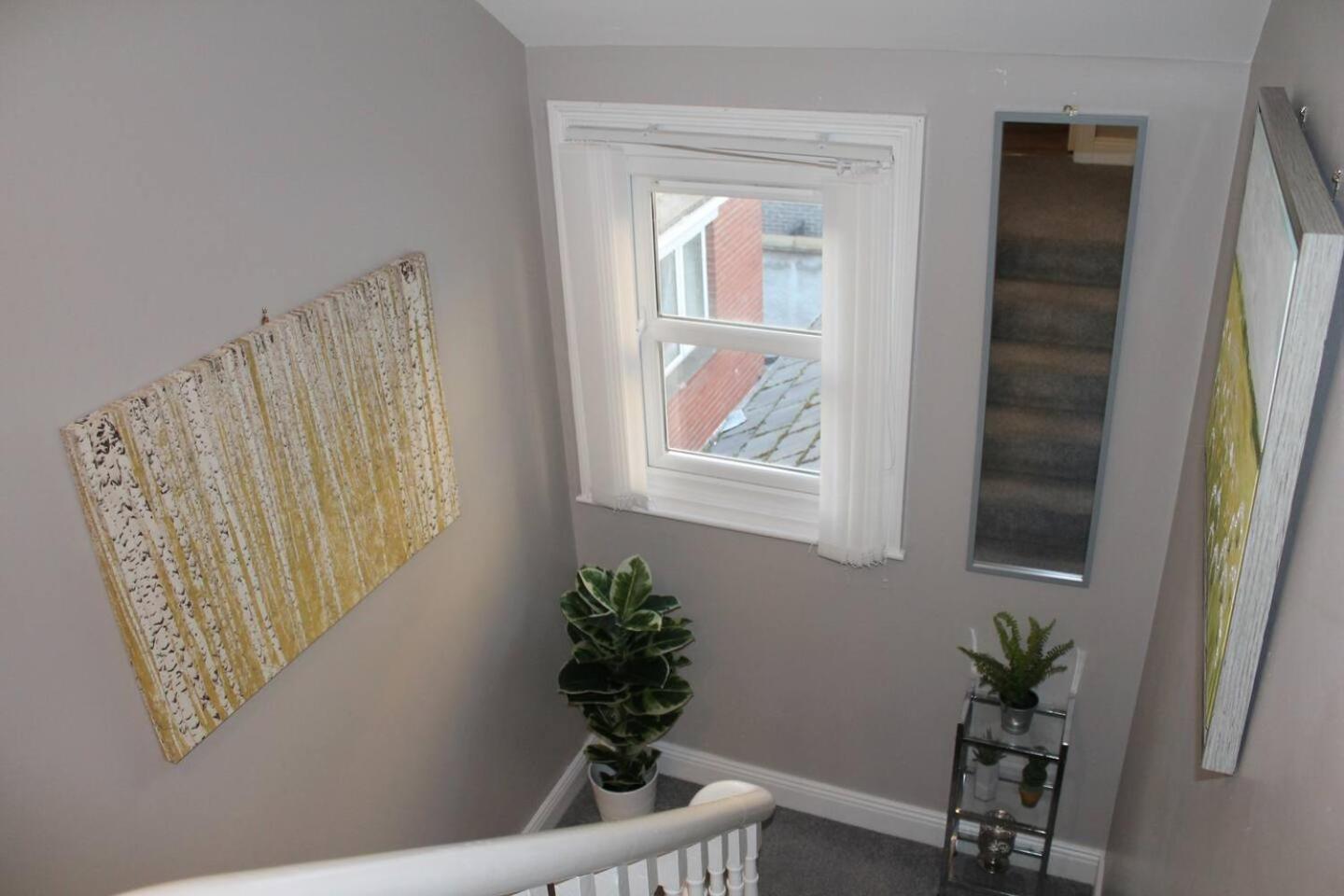 הוילה בלפסט 4 Bed Boutique House Lisburn Road מראה חיצוני תמונה